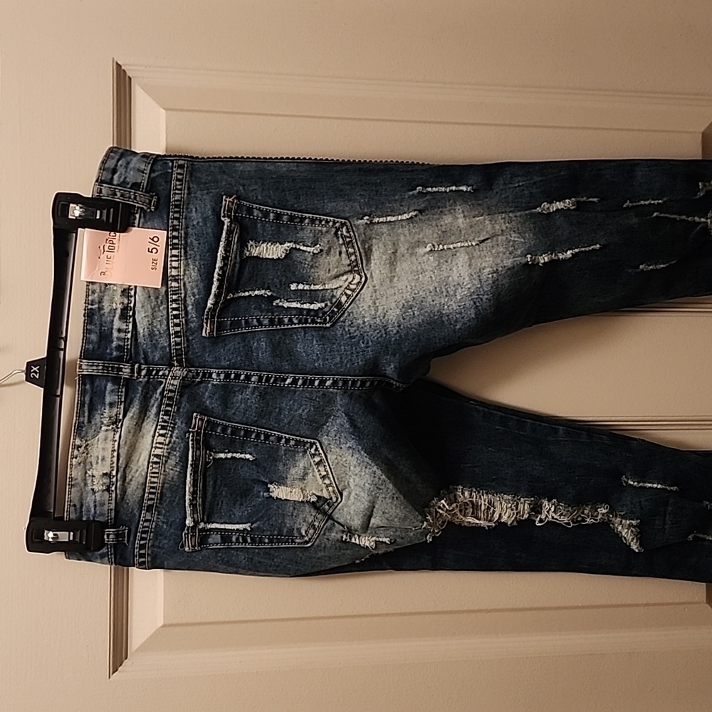 Pant - Picture 3 of 5